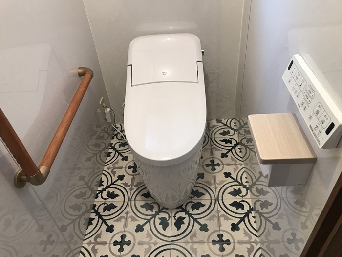 鹿児島市でトイレリフォーム　“明るいトイレになりました！”