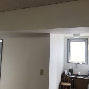 築50年マンションの内装とトイレドア、レンジフード交換