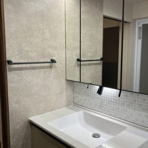 鹿児島市洗面台リフォーム ~ホテルライクな造作風洗面空間で、毎日の支度をもっと特別に~