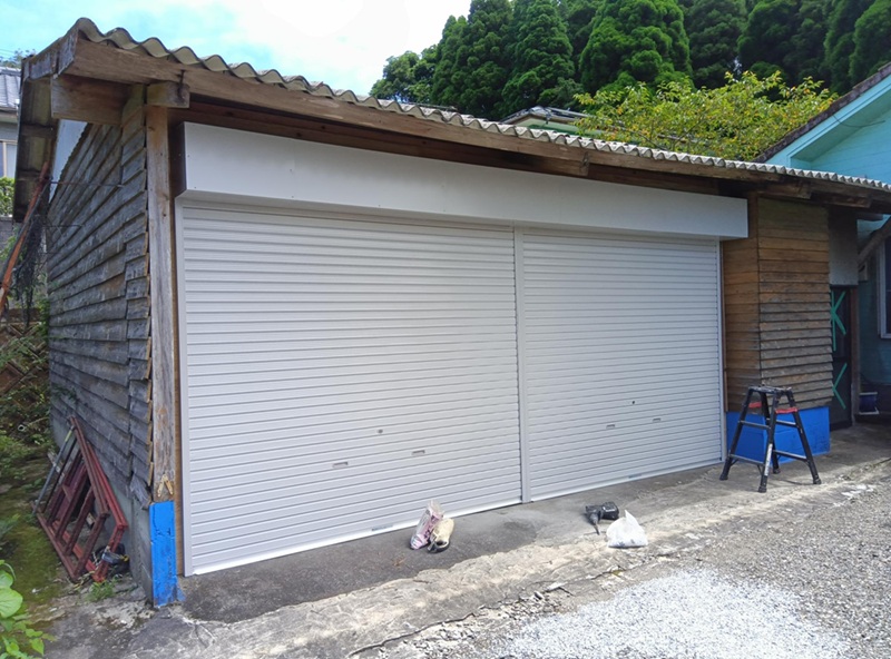 車庫シャッター新設：霧島市H様